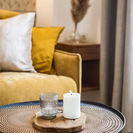 Esquisse Doree - Luxe Route Du Champagne Apartment Champfleury (Marne)